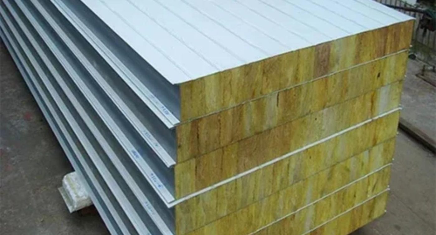 Insulated PUF sandwich panels